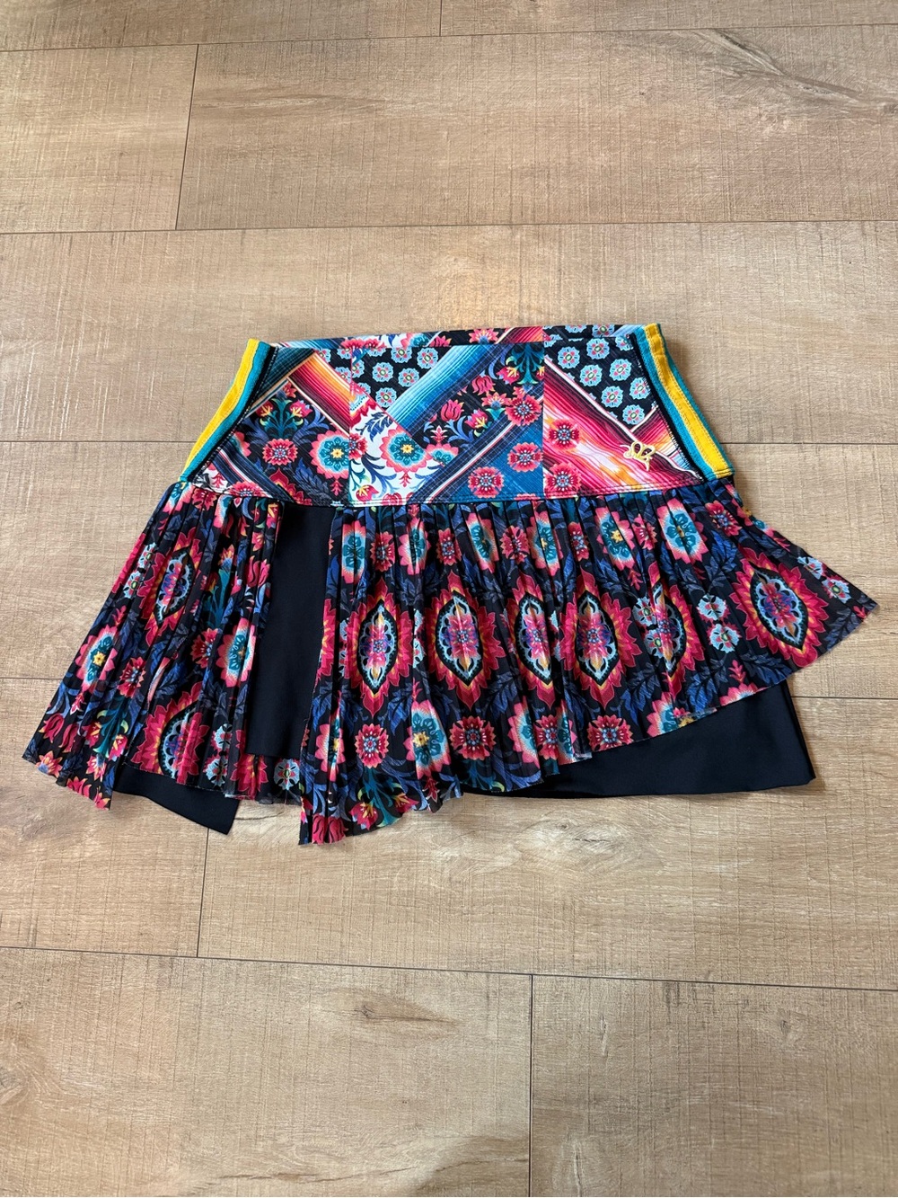 Bethanie Mattek-Sands x Lucky in Love Hi Tribal Jewel Pleated Tennis Skort M